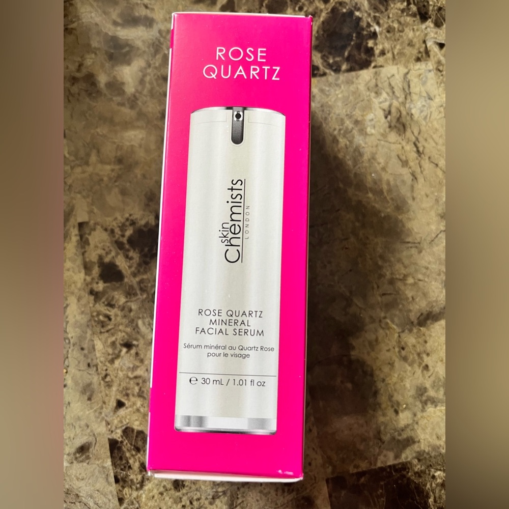 Rose quartz, mineral facial serum
